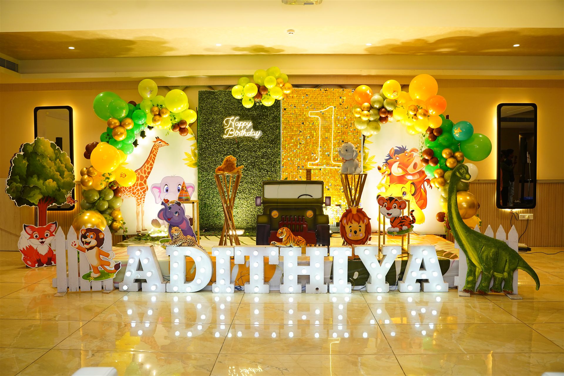 Safari themed birthday party decoration by Creative Splash event planners Chennai